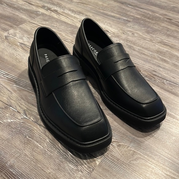 Pascorzen men’s Square toe loafers - Picture 1 of 3